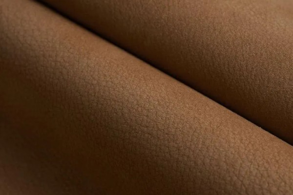 Da nubuck là gì? Tổng hợp kiến thức đầy đủ về da nubuck