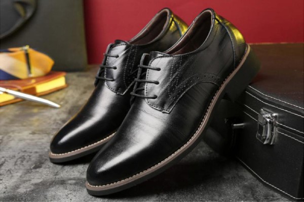 Top 9 địa chỉ bán giày da chất lượng tại Quảng Bình