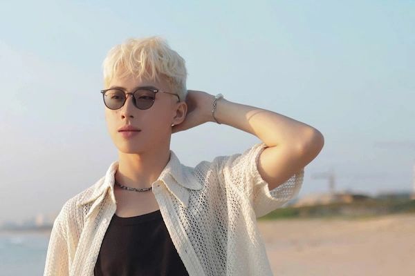 Cách phối đồ với kính râm đẹp và có gu