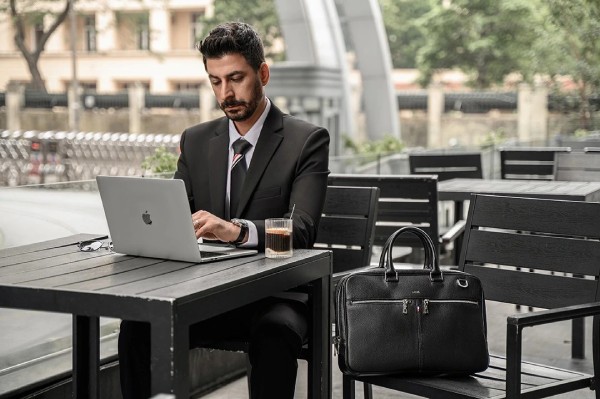 Gợi ý quà tặng LECOS cho nam giới thành đạt