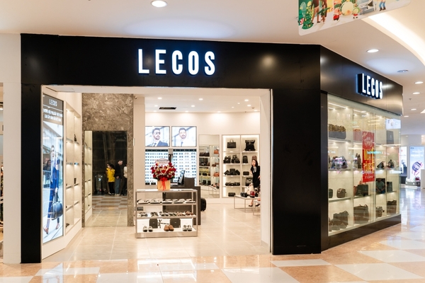 So sánh các thương hiệu quà tặng phụ kiện cao cấp