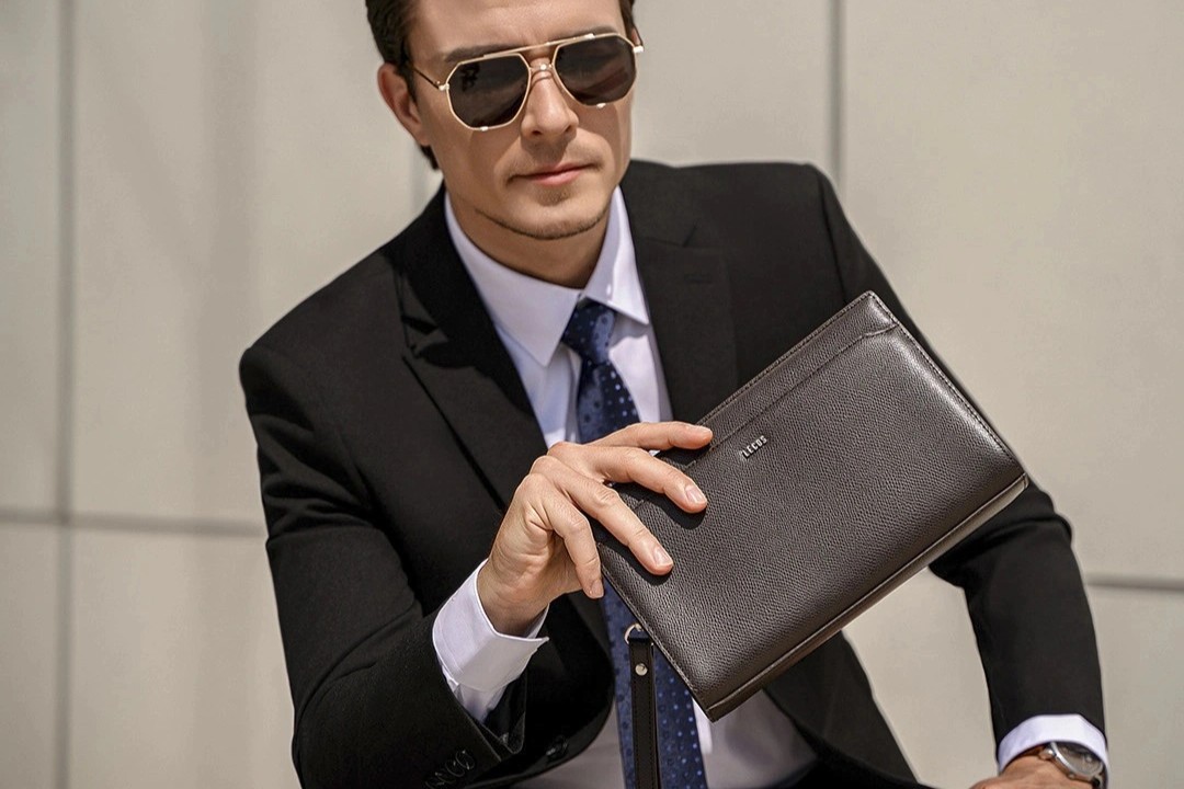 Top 10 quà tặng lễ tổng kết công ty đẳng cấp nhất