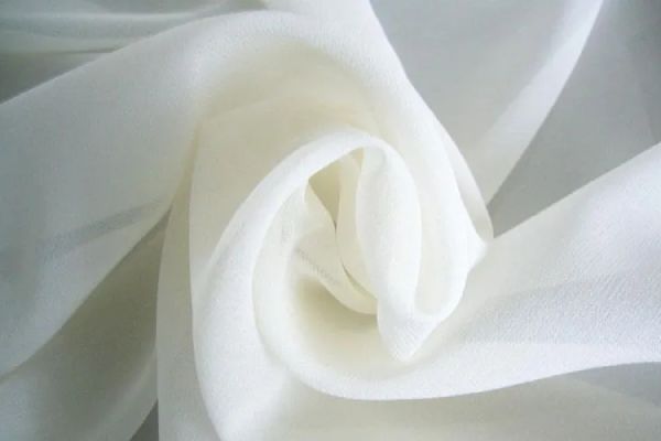 Vải chiffon là vải gì đặc điểm và ứng dụng chi tiết