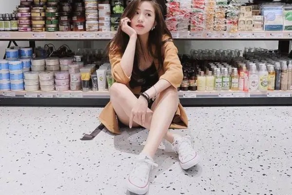 Xu hướng giày 2026 ưa chuộng sự thoải mái và thanh lịch