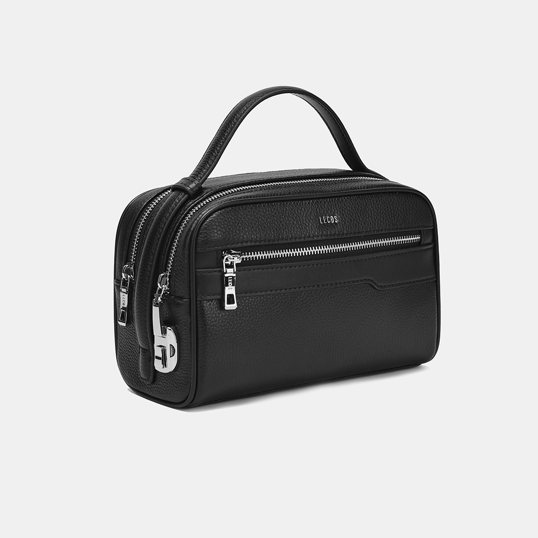 Túi clutch nam cao cấp da thật LECOS – LC16 được chế tác từ da thật cao cấp với bề mặt mềm mịn, sang trọng và bền bỉ theo thời gian