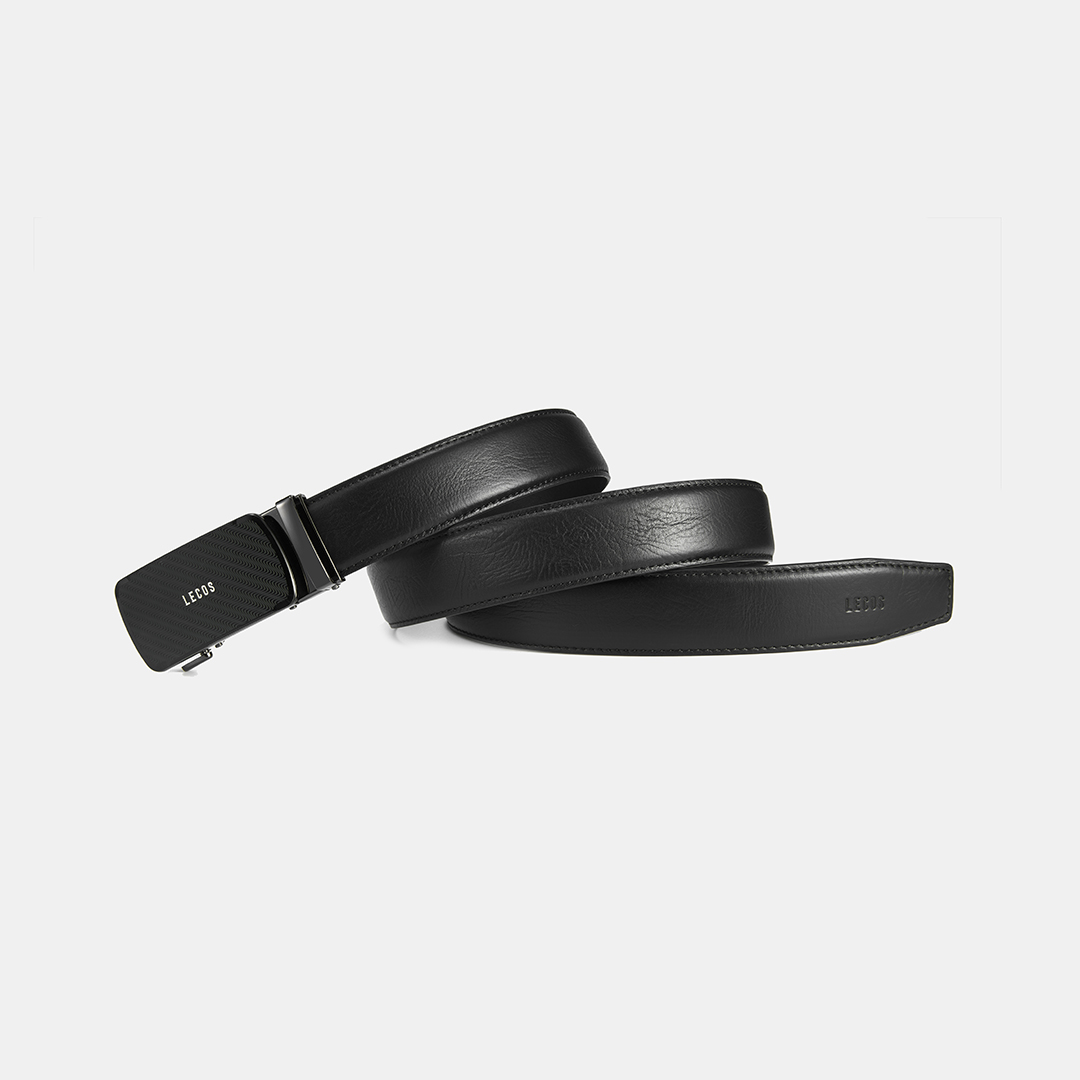 Họa tiết vân nhẹ không chỉ tạo điểm nhấn thị giác nhã nhặn mà còn giúp dây ít trầy xước, giữ được độ mới lâu dài trong quá trình sử dụng