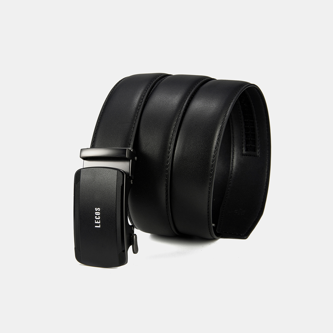 Không đơn thuần là phụ kiện giúp giữ phom trang phục, LD24 còn là điểm chạm phong cách, giúp quý ông nâng tầm diện mạo