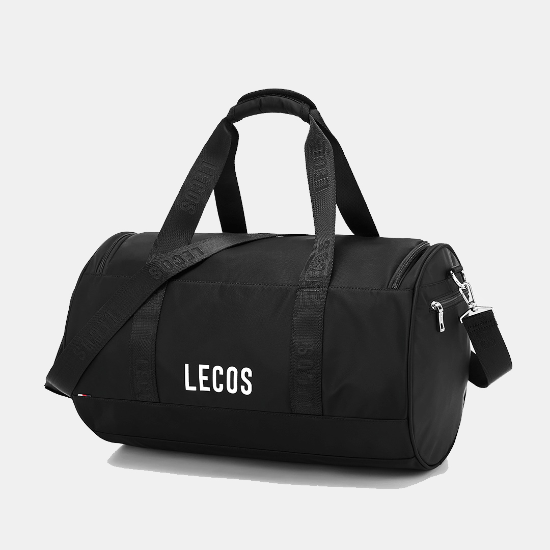 LECOS - LTH15 với chất liệu vải Oxford cao cấp có độ bền cao, khả năng chống thấm nước, khó phai màu, không bám bụi và rất ít bị nhăn, thiết kế thời trang còn khiến cánh mày râu thêm phần nam tính, lịch lãm hơn.