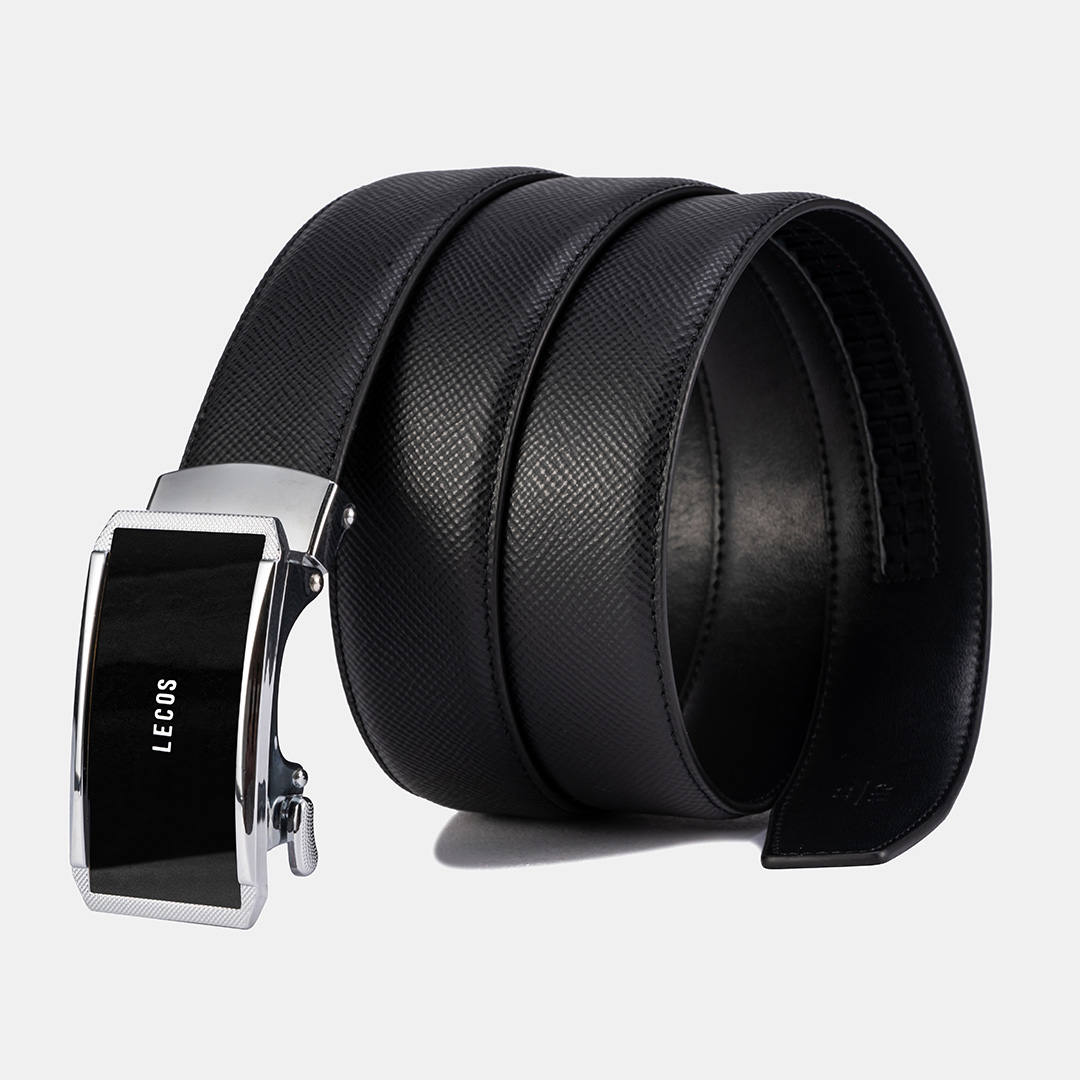 Dù là một chiếc thắt lưng da lịch lãm hay một chiếc dây lưng thể thao, đầu khoá LECOS LDH5 đều có thể phối hợp hoàn hảo, giúp bạn thêm phần nổi bật và tự tin ở mọi nơi, từ công sở cho đến những buổi tiệc sang trọng