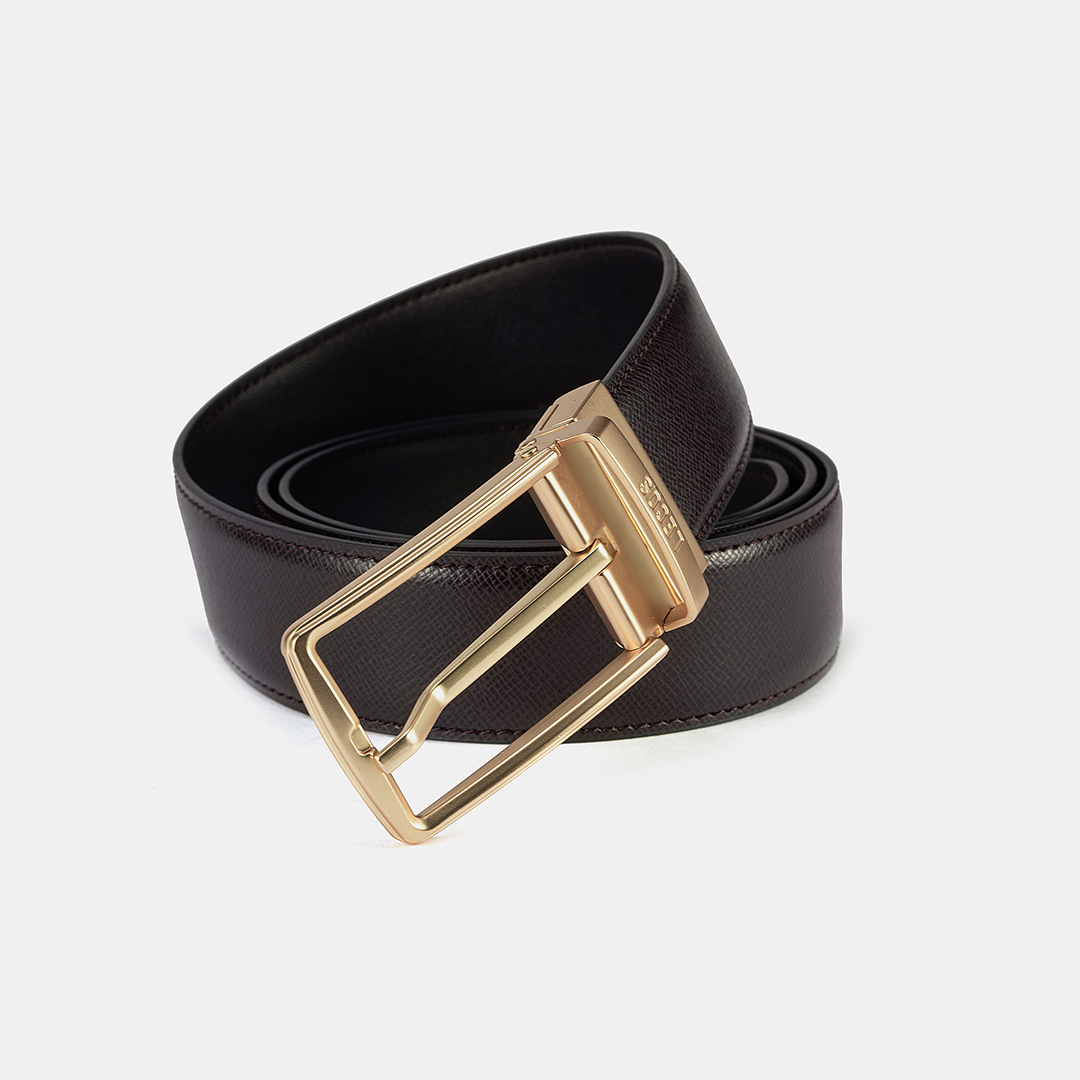 Phiên bản màu gold sang trọng, thanh lịch