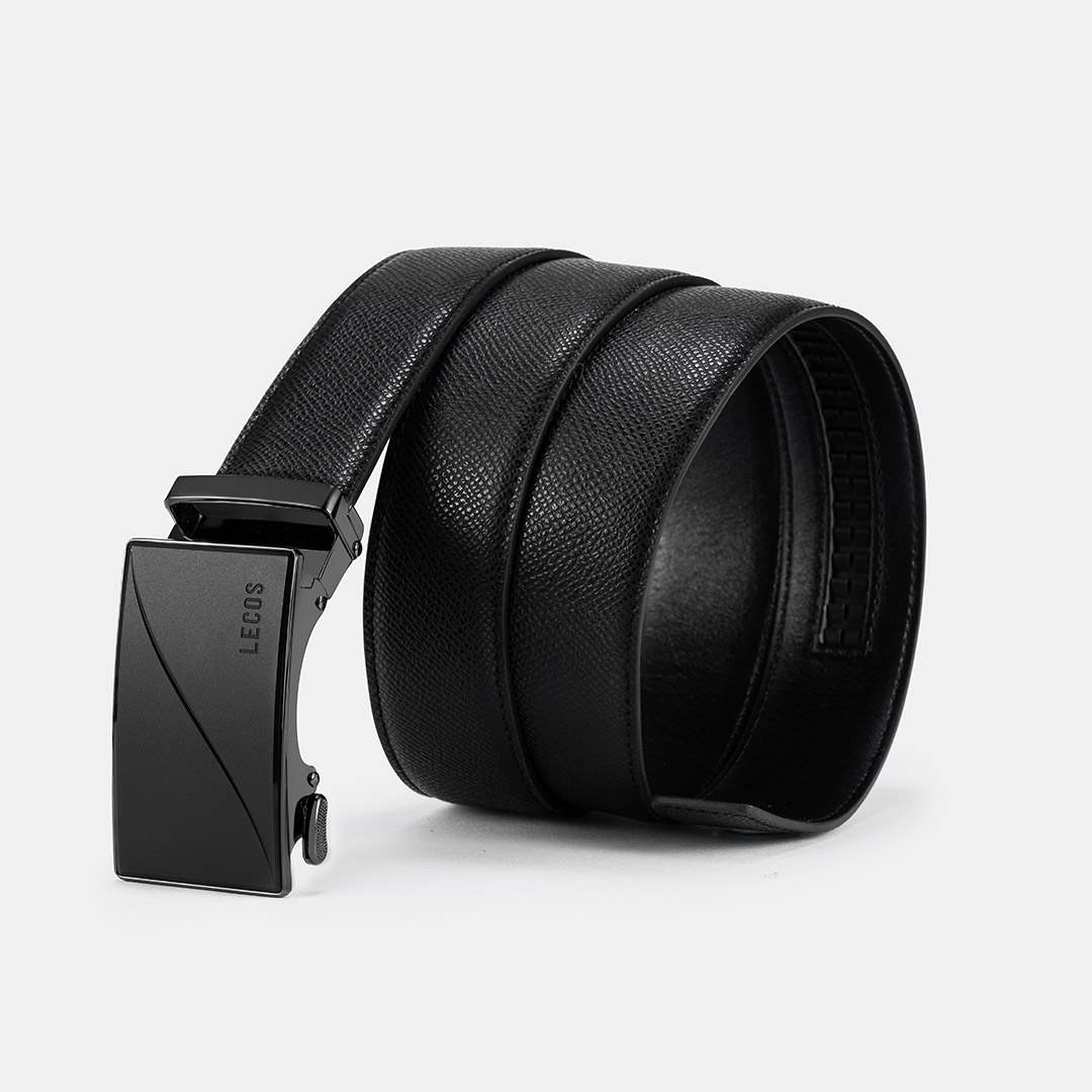 LECOS - LD13 nổi bật bởi chất liệu da mềm mại, bền bỉ cùng gam màu sắc sang trọng, dễ dàng là một bản phối ăn ý cho mọi trang phục