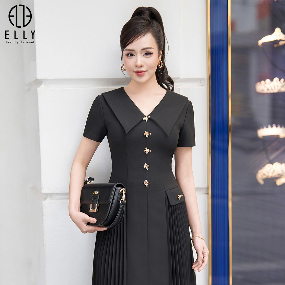 Chất liệu cao cấp này không chỉ giúp tăng độ bền mà còn mang lại cảm giác sang trọng khi cầm trên tay
