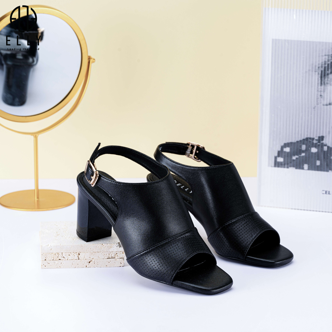 EGM210 dễ dàng kết hợp với các trang phục công sở, váy liền nữ tính hay cả quần jeans, mang lại vẻ đẹp chỉn chu và sang trọng trong nhiều bối cảnh từ đi làm, gặp gỡ khách hàng cho đến dạo phố hay dự tiệc nhẹ