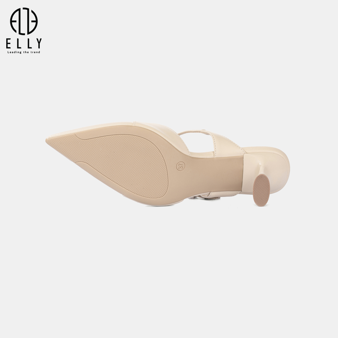 Đế cao su bền chắc, khắc vân chống trơn trượt, dập size rõ nét – an toàn và tiện dụng.