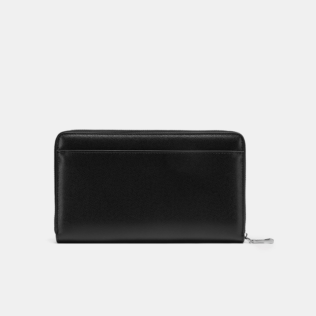 Thiết kế mặt sau clutch có một ngăn phụ mở có thể để vật nhỏ như điện thoại, bút viết,... rất tiện dụng