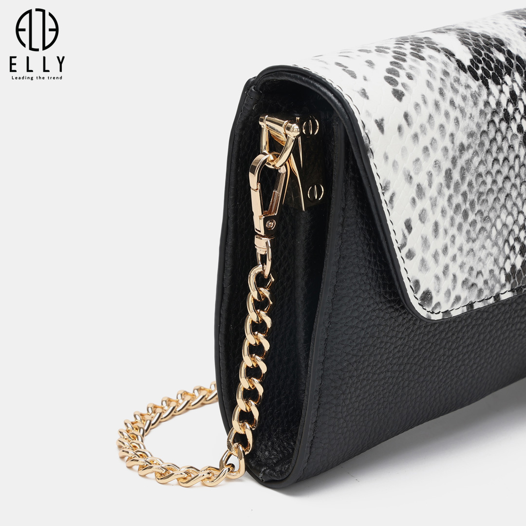 Clutch còn có thêm dây đeo dài bằng xích hay dây đeo tay da sang trọng cho nàng thay đổi phong cách cầm tay hoặc đeo linh hoạt