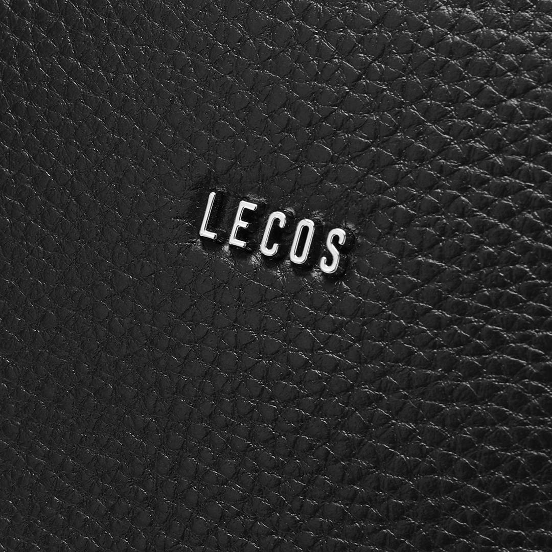 Logo LECOS màu bạc sang trọng được gắn mặt trước thân túi nổi bật thương hiệu và khẳng định chất lượng sản phẩm cao cấp chính hãng