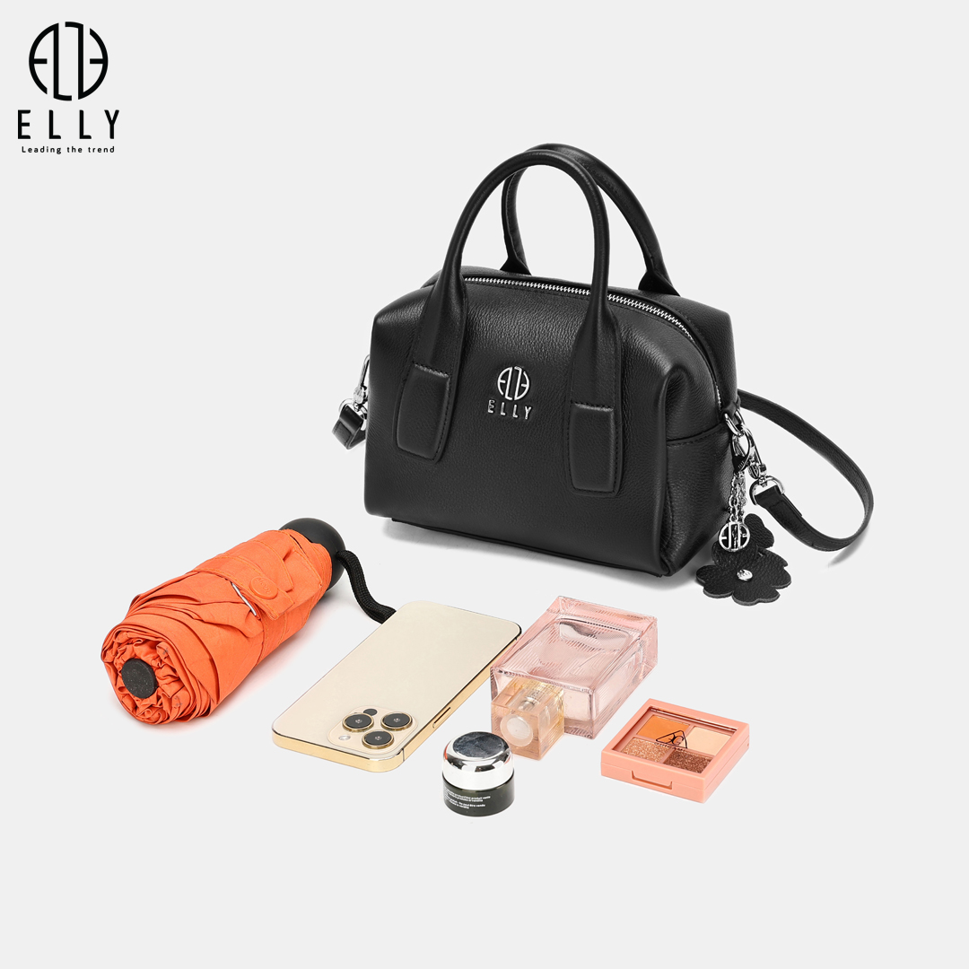 Không gian chứa tiện lợi: Đủ rộng để đựng điện thoại, sổ tay, mỹ phẩm hay đồ cá nhân, đồng hành hoàn hảo trong công việc & dạo phố