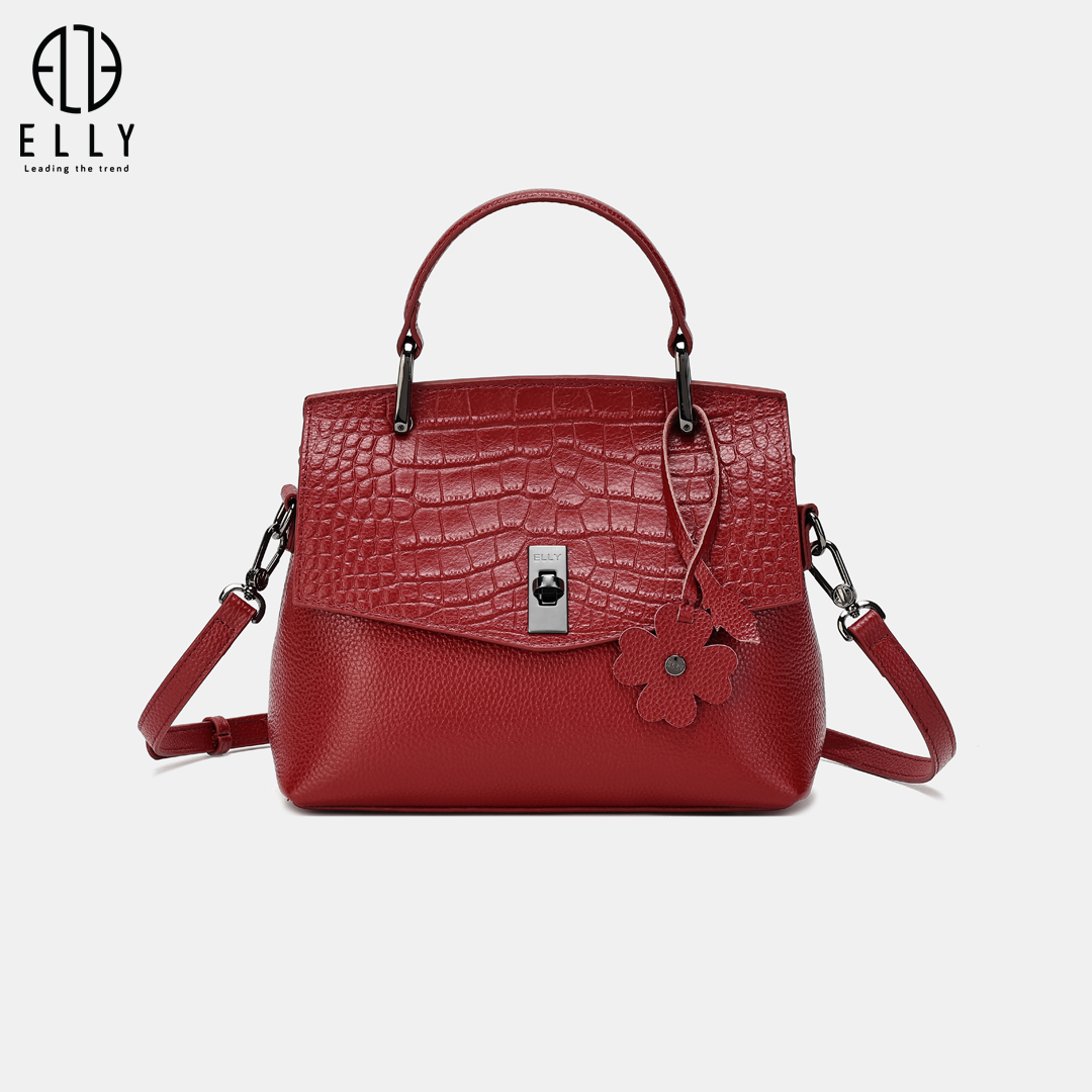 Tag da hình cỏ 4 lá mang ý nghĩa biểu trưng cho sự may mắn và tinh tế - dấu ấn riêng mà ELLY dành tặng cho phái đẹp