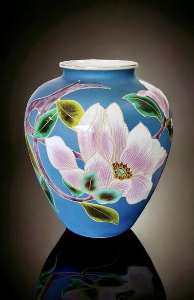 Bình hoa Mộc Lan Nhật