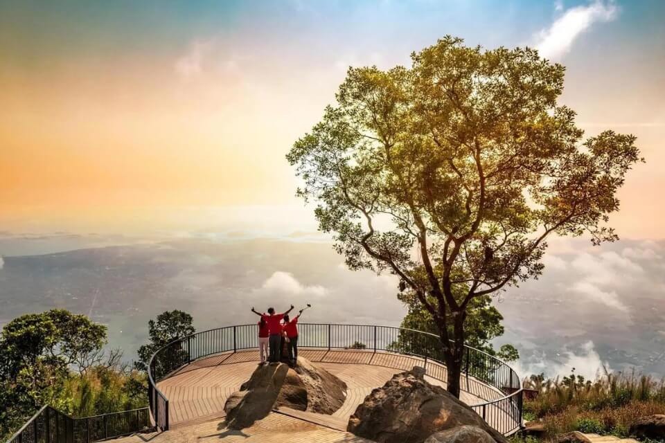 Kinh nghiệm cắm trại trên núi Bà Đen Tây Ninh cuối tuần siêu trải nghiệm