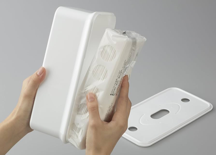 Hộp đựng khăn giấy Inomata Tissue Case - White