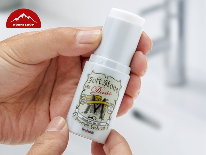 Lăn khử mùi Deonatulle Soft Stone cho nam 20g