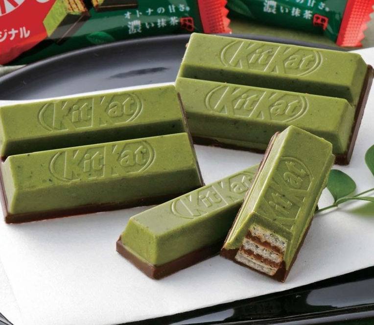 Kitkat mix vị truyền thống và trà xanh