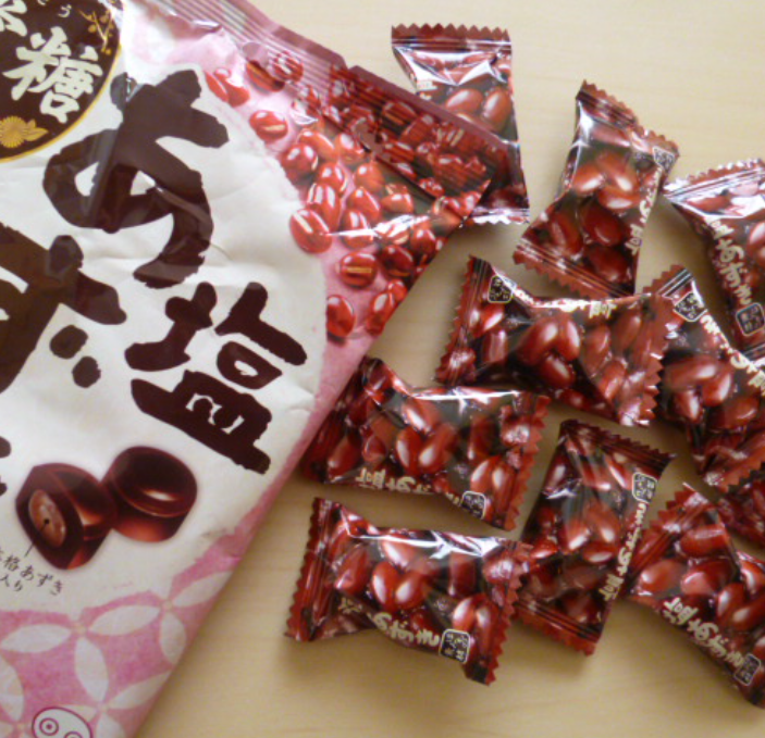 Kẹo muối đậu đỏ UHA