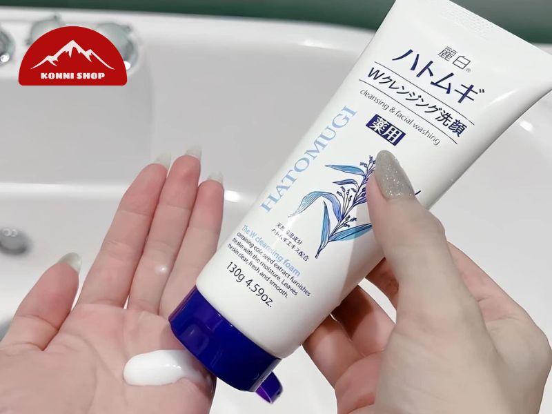 Sữa rửa mặt Kumano Reihaku Hatomugi trắng da 170g