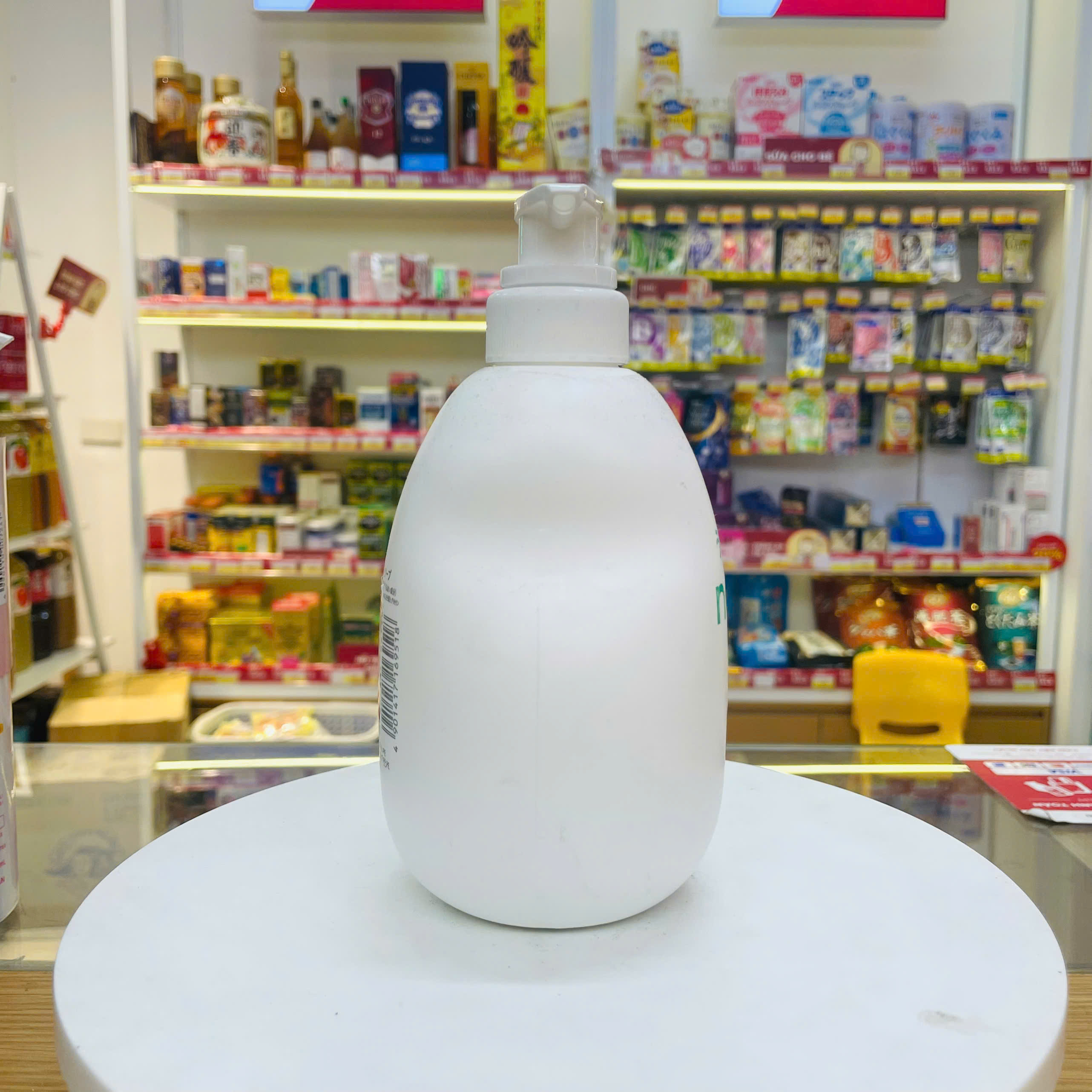 Sữa tắm Kracie Naive dưỡng ẩm chai 530ml (3 mùi) (Đào)