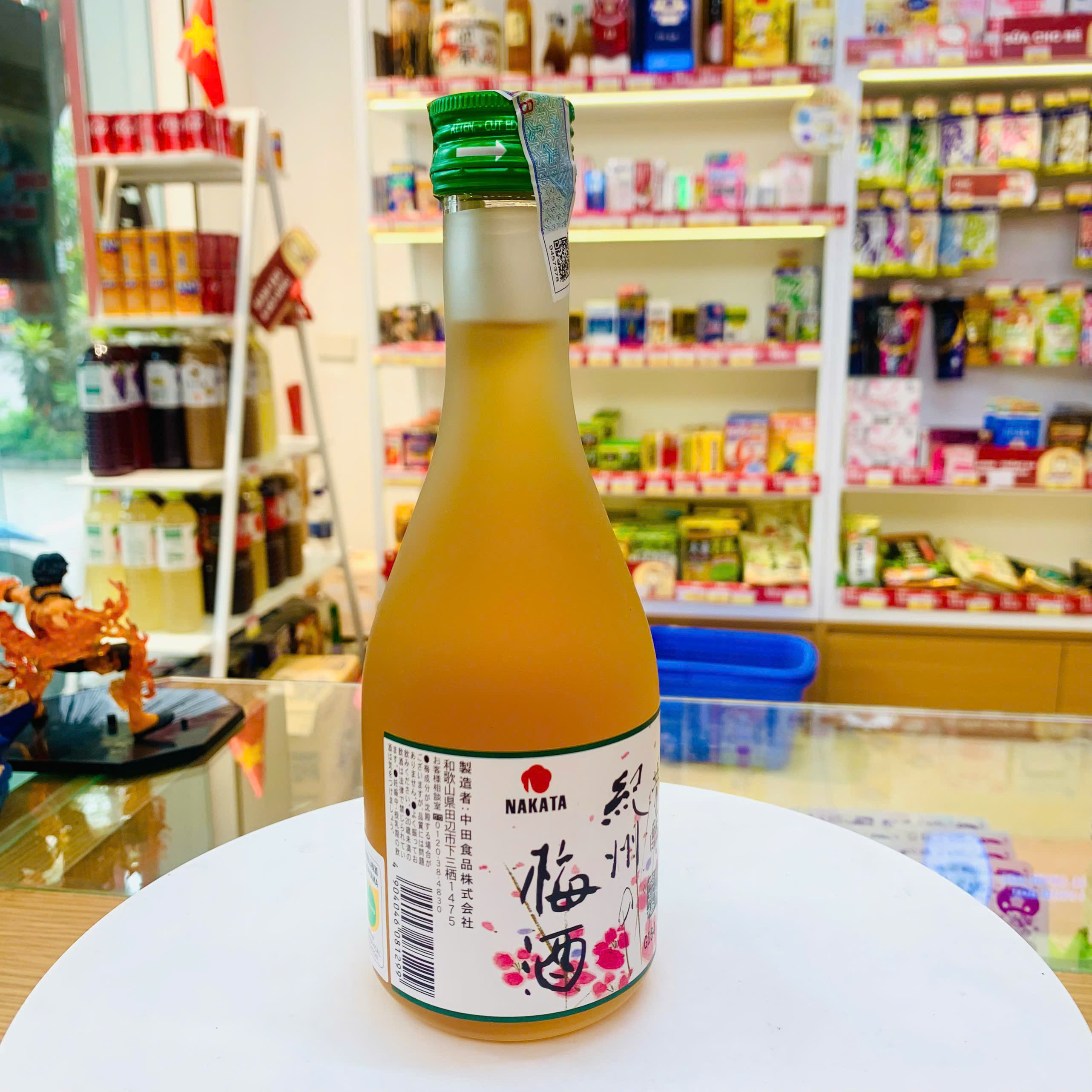 Rượu mơ trắng NAKATA Nhật Bản 300ml