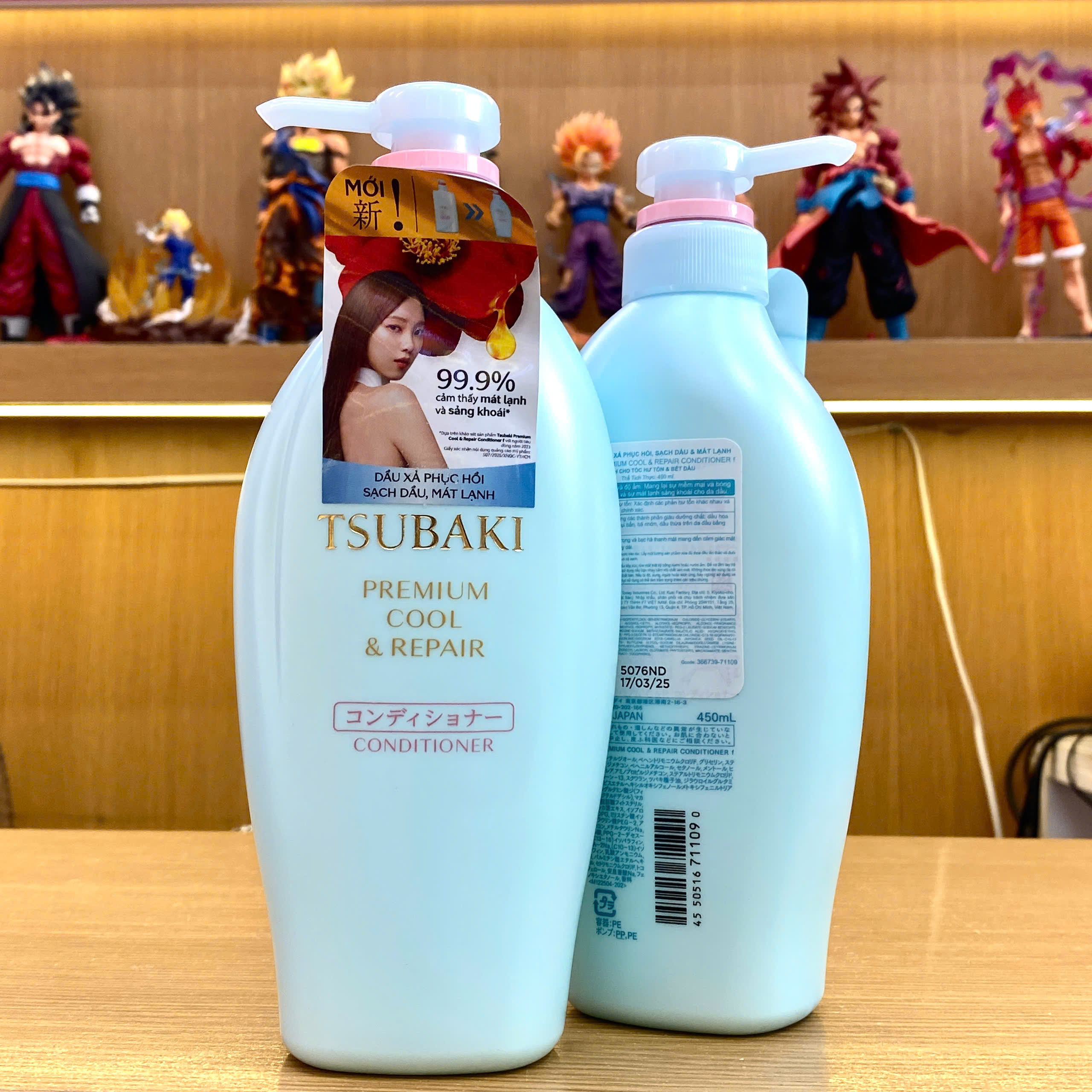 Dầu xả Tsubaki phục hồi, sạch dầu và mát lạnh 450ml màu xanh