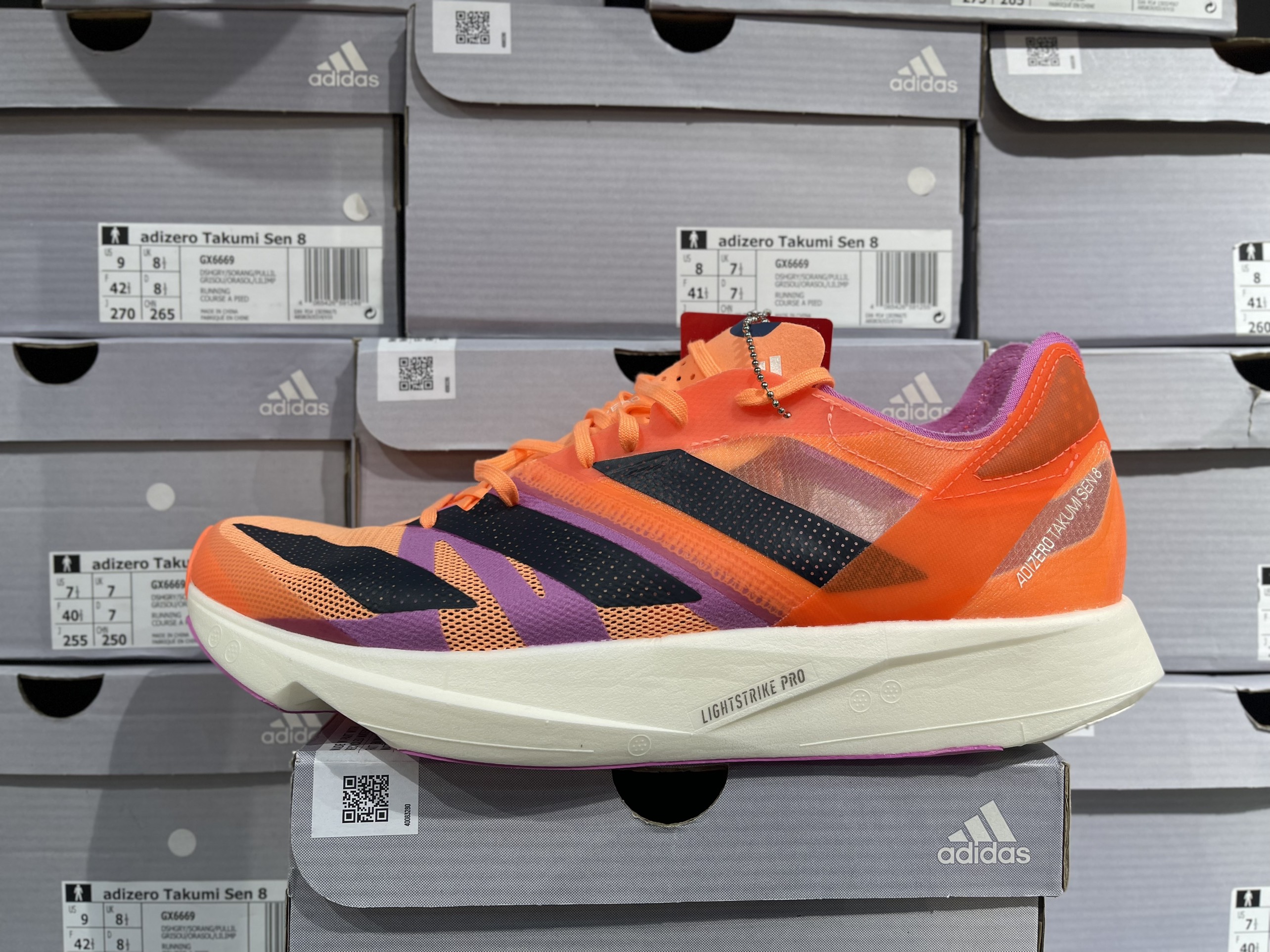 GIÀY CHẠY BỘ ADIZERO TAKUMI SEN 8 - GX6668 form ôm tăng size