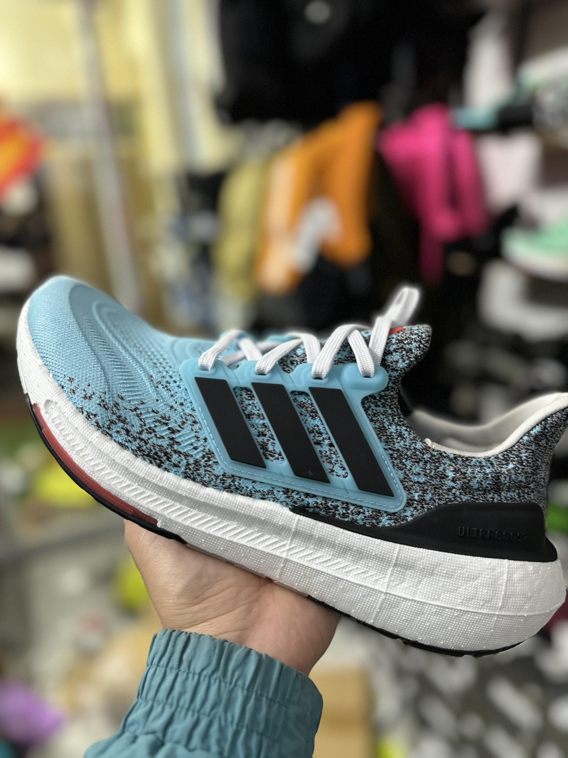GIÀY ULTRABOOST 23 - form ôm IE1694