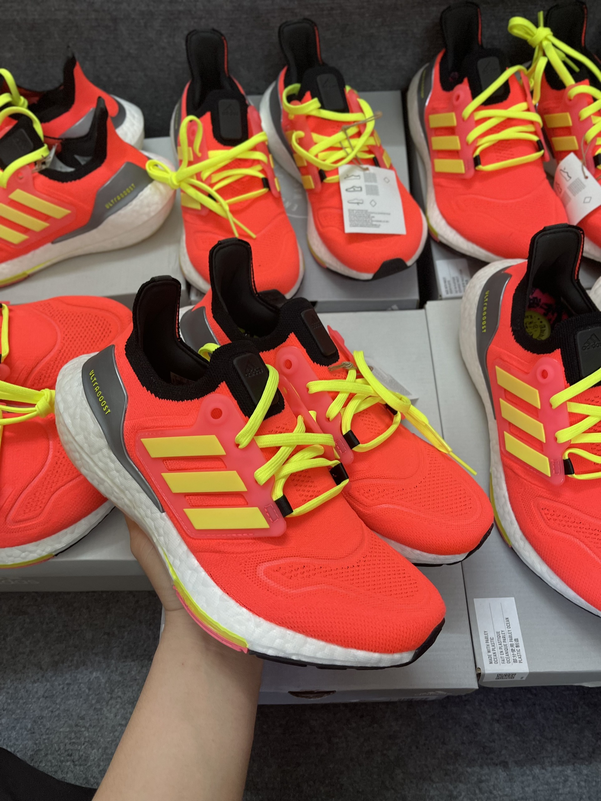 GIÀY ULTRABOOST 22 - GX5465