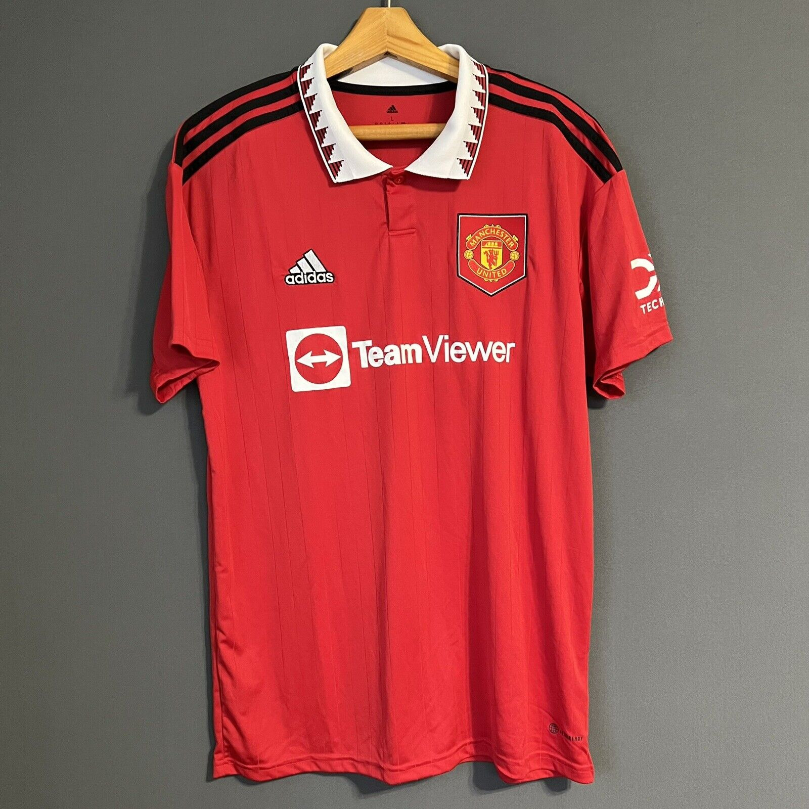 ÁO ĐẤU SÂN NHÀ MANCHESTER UNITED 22/23 - H13881