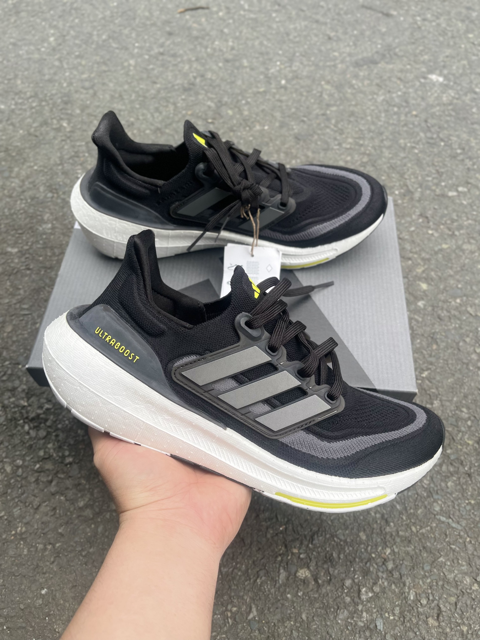 GIÀY ULTRABOOST LIGHT 23 - HQ6339