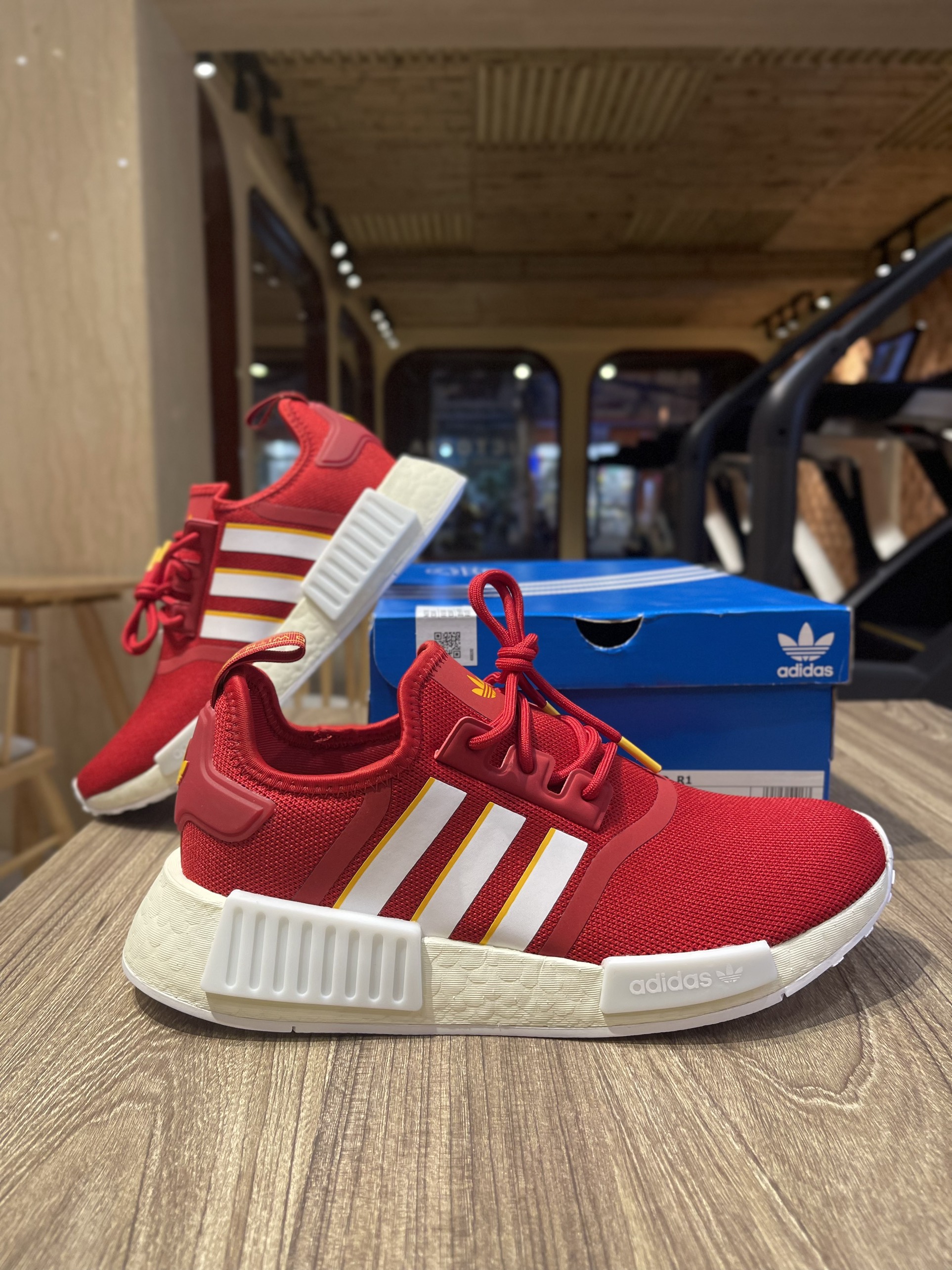 Giày NMD_R1 - GX9888