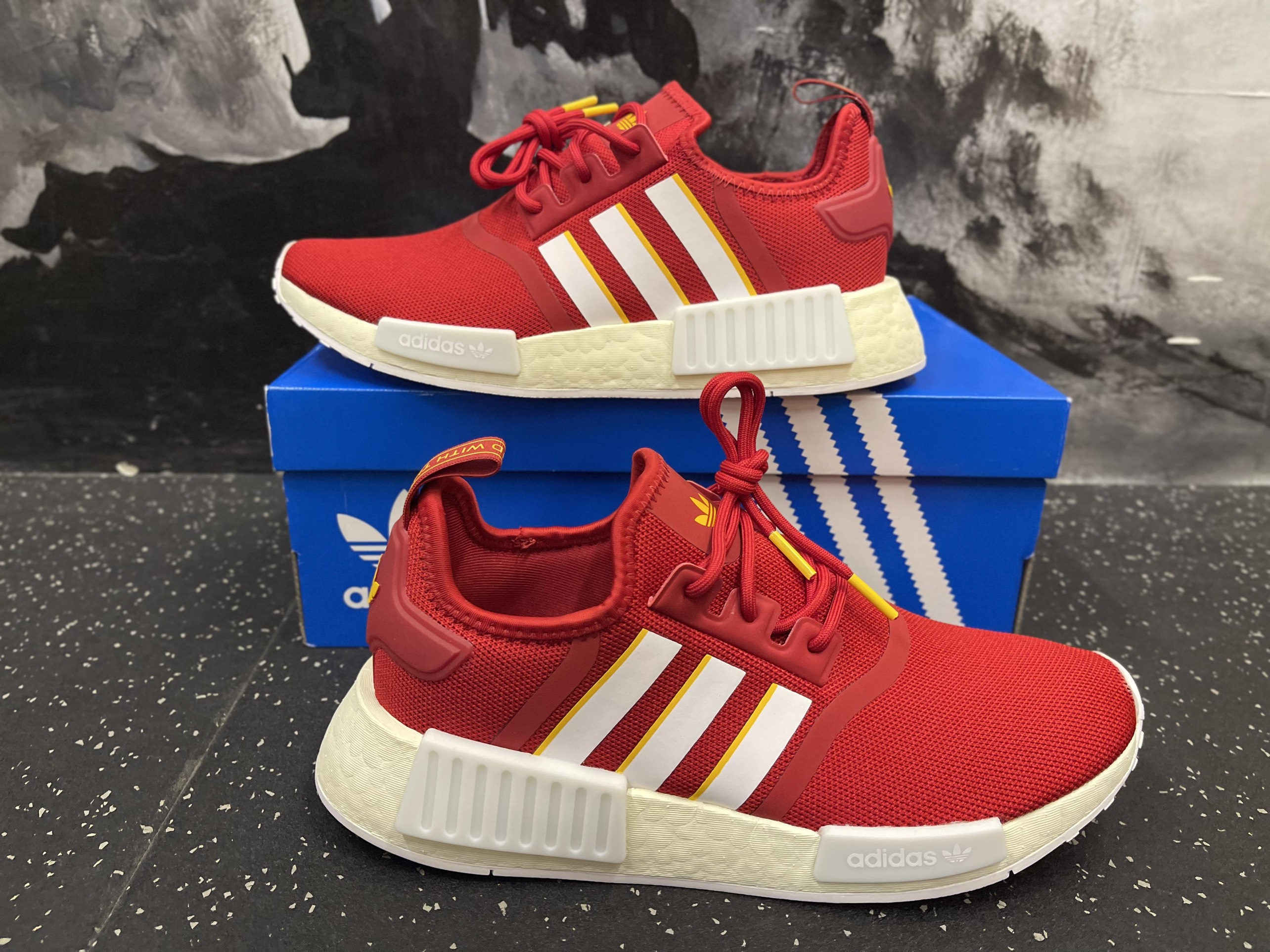 Giày NMD_R1 - GX9888