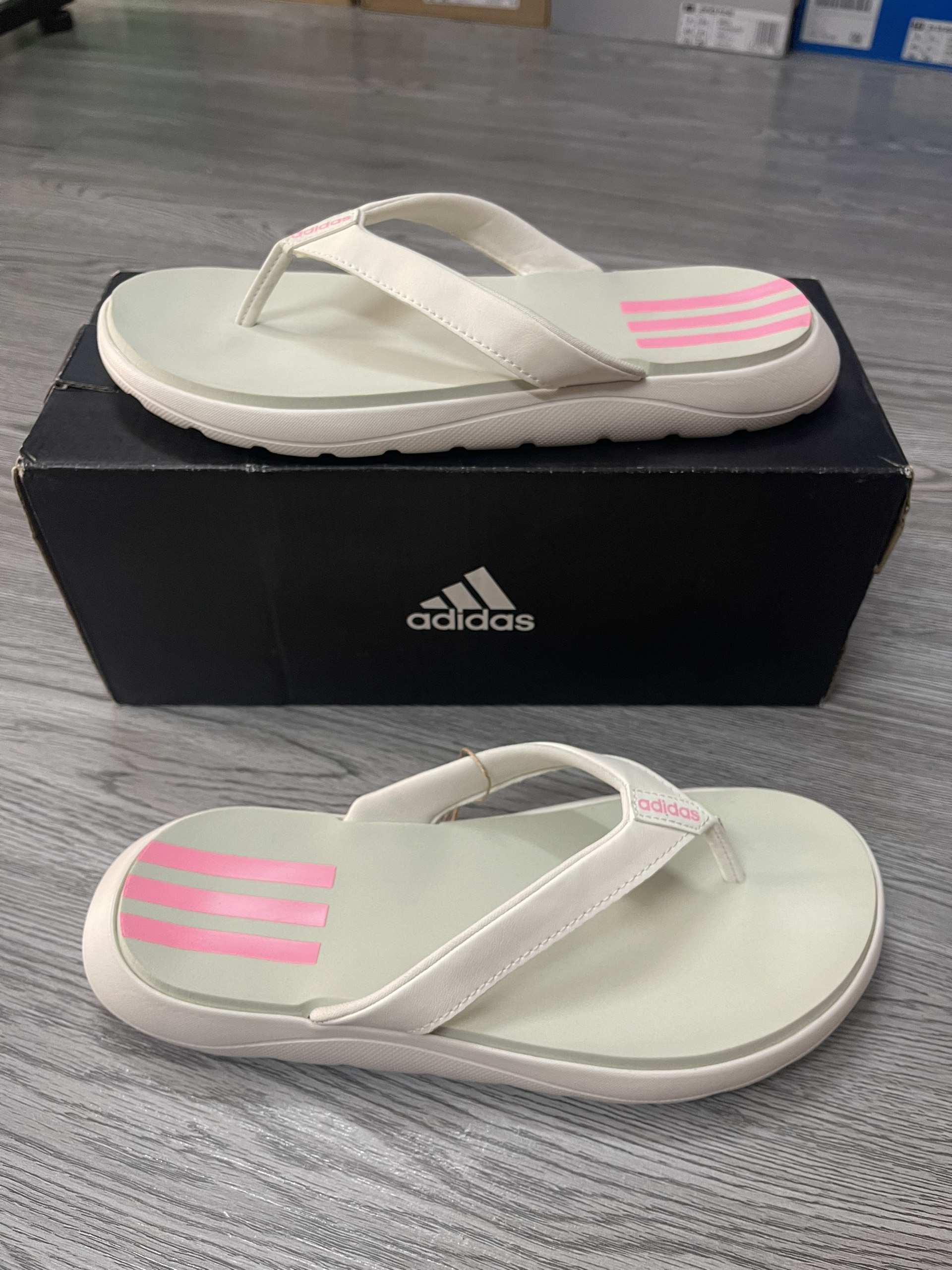 [Chính hãng] DÉP XỎ NGÓN COMFORT - GY1825