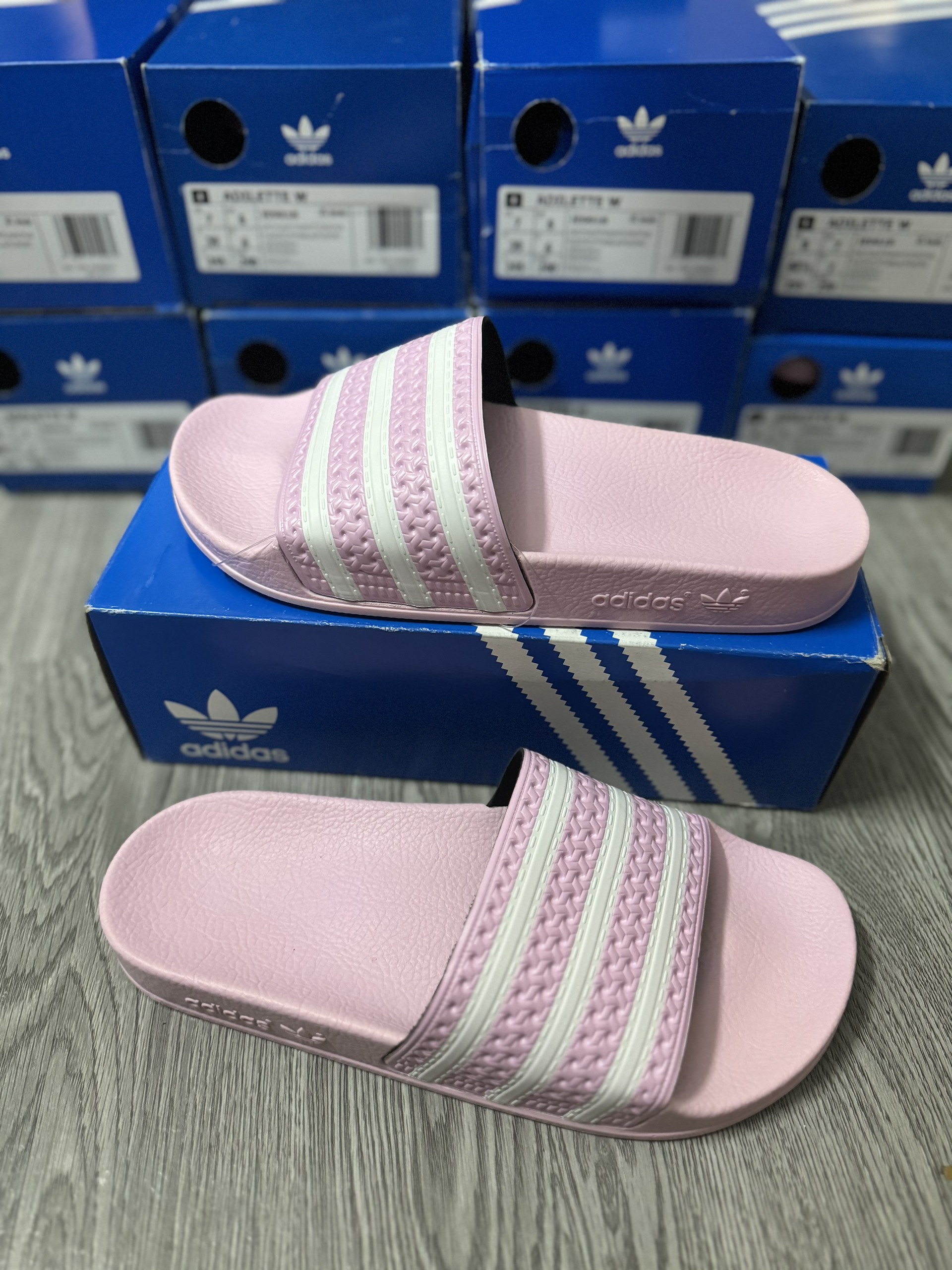 Dép Adiltette Originals adilette Nữ - IE9618