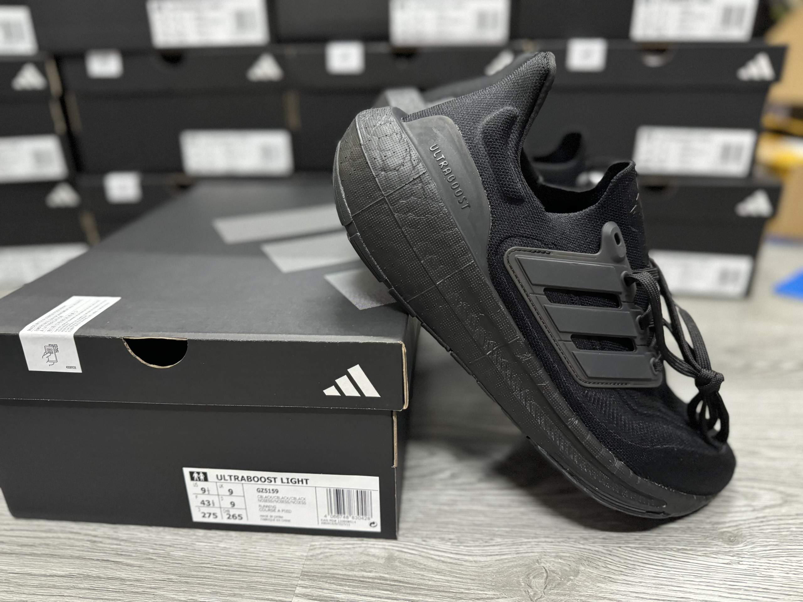 GIÀY ULTRABOOST LIGHT - siêu đẹp form ôm GZ5159