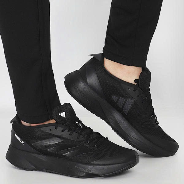 ADIZERO SL