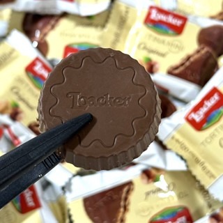 Bánh wafer phủ sô cô la với nhân kem hạt dẻ Loacker Tortina Mini Original