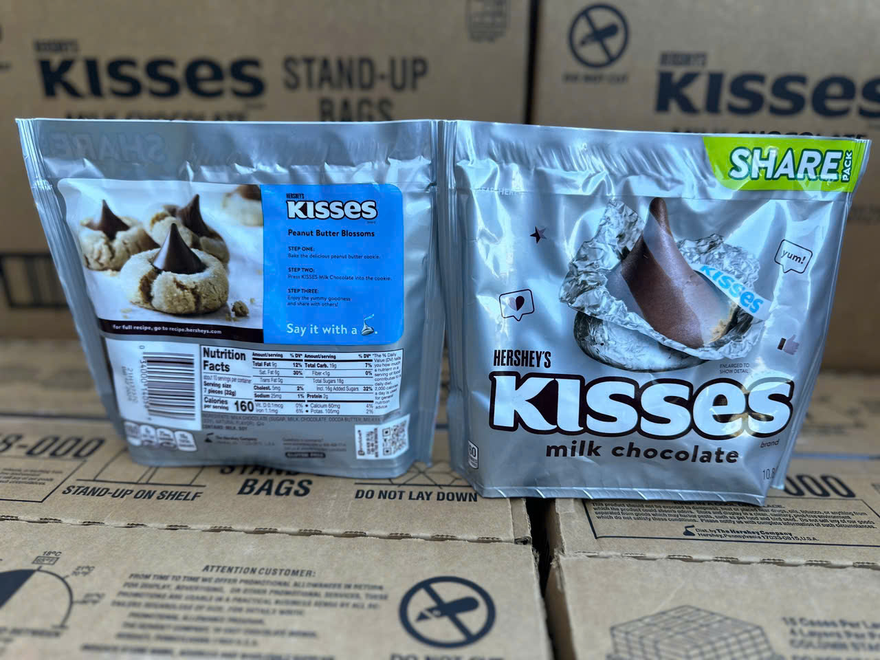 Socola sữa Hershey’s Kisses Milk Chocolate 306g