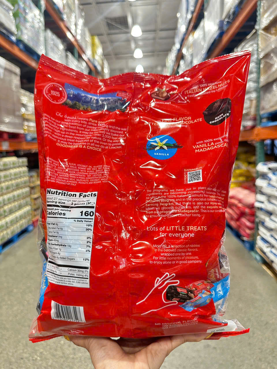 Bánh xốp nhân kem Loacker Minis (Hazelnut, Vanilla, Chocolate) 800G