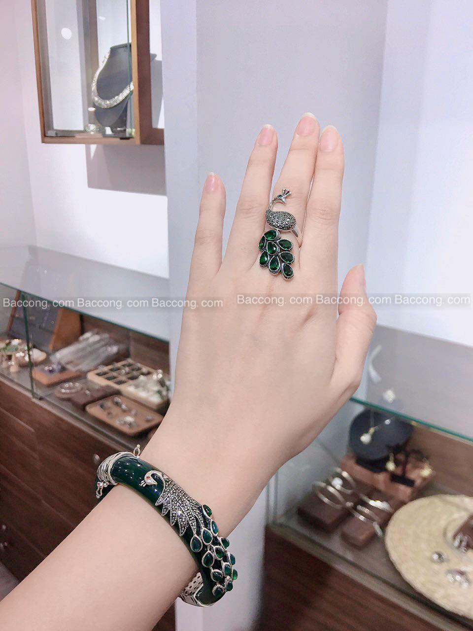 Nhẫn bạc phượng hoàng đuôi xanh ngọc