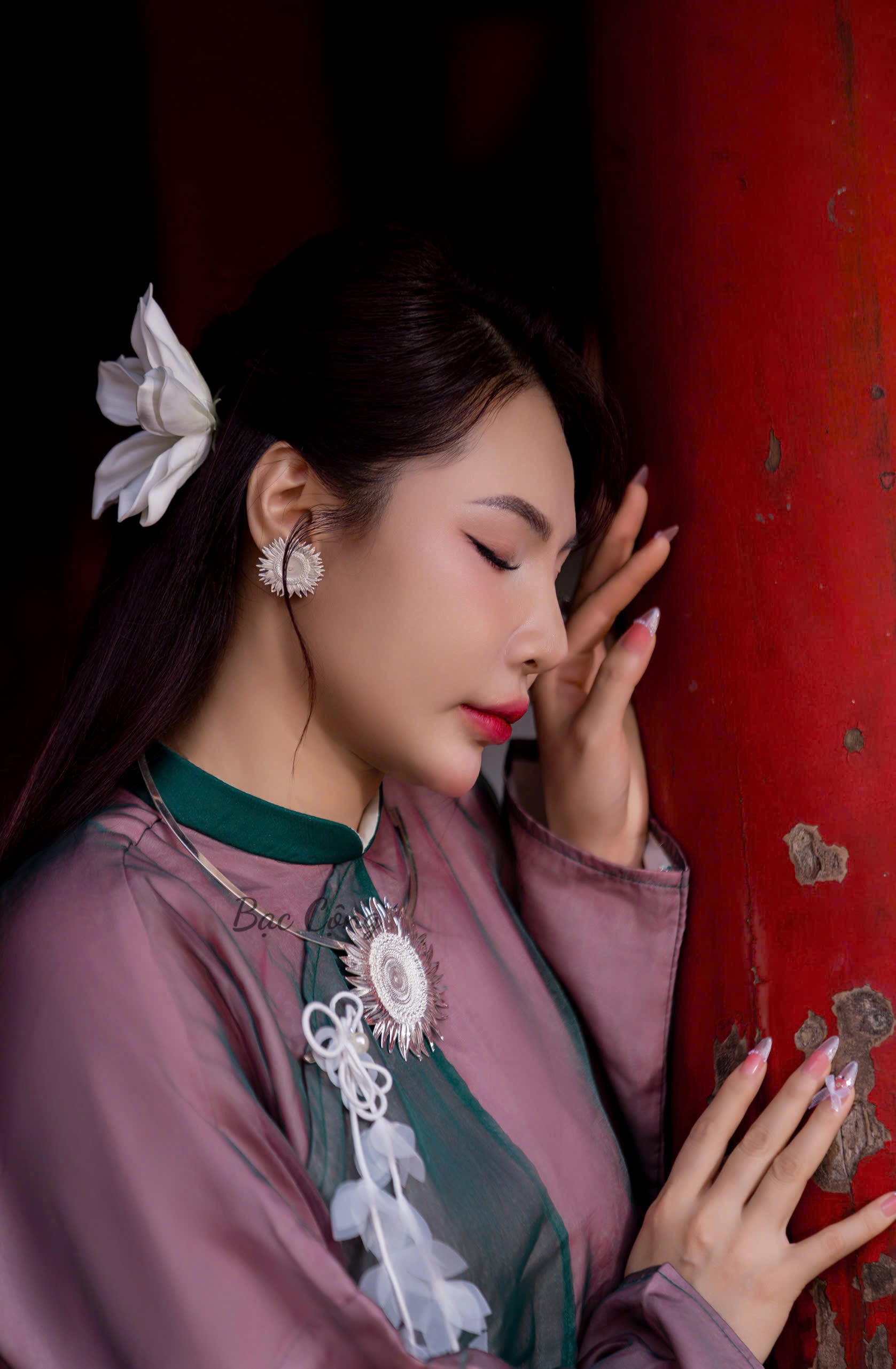 Kiềng cổ hoa mặt trời kc66