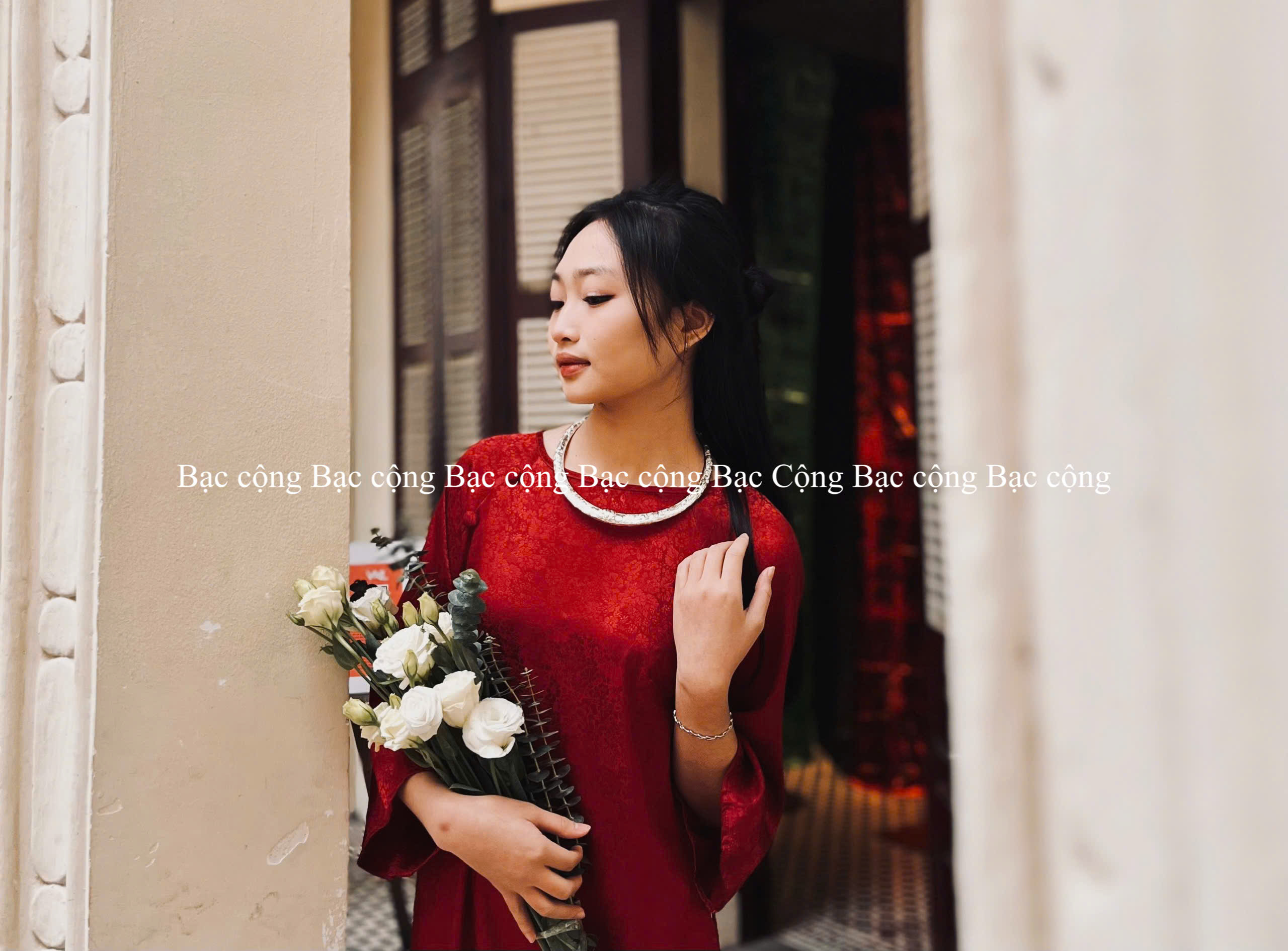 KC49 Kiềng cổ bạc ta ovan chạm cúc dẹt 15- 143c